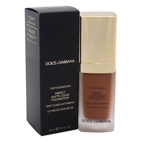 Dolce&Gabbana Perfect Matte Liquid Foundation SPF20.